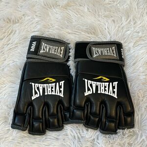 Everlast mma boxing gloves